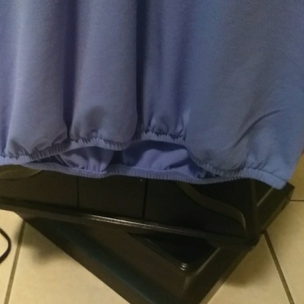 Top - Picture 4 of 5